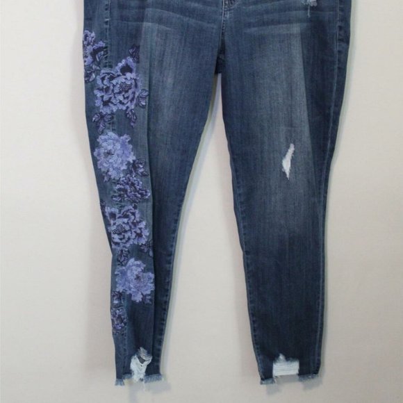 Lane Bryant Floral Embroidered Skinny Jeans H10876 - Picture 8 of 9